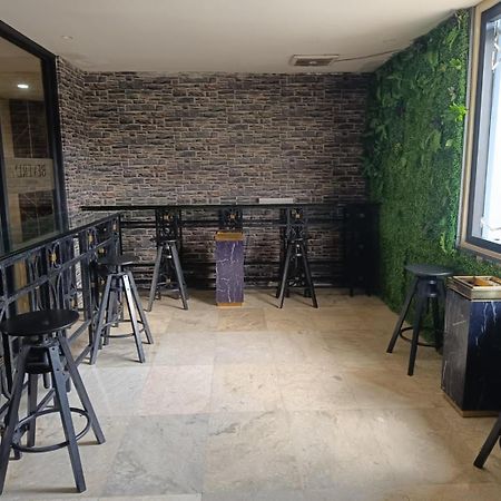 Beverly Hotel Batam Nagoya Exterior photo